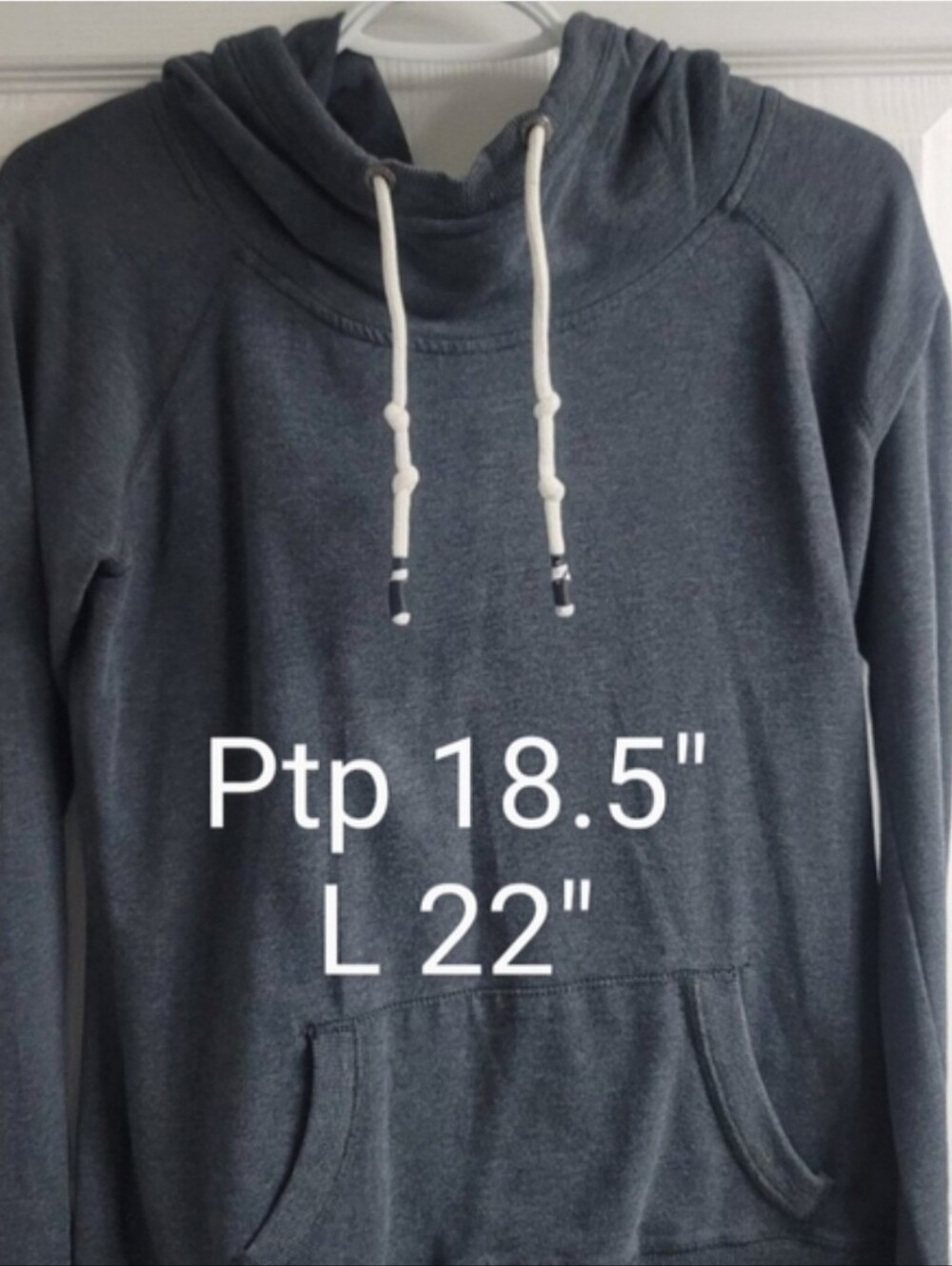 #668 Garage Grey Sweater Pull Over Hood sz L